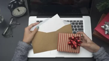 featured image: Best Gifts for Small Business Owners