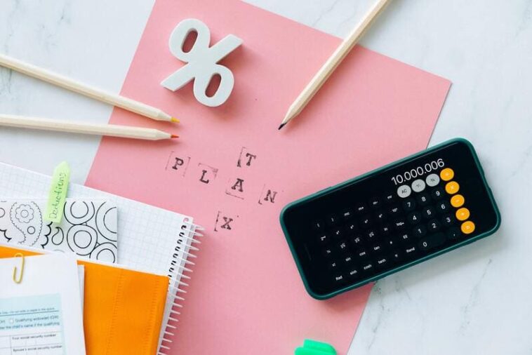 featured image: Budgeting Made Simple: How the 10-20 Rule Can Change Your Financial Journey