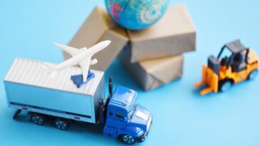 Logistique optimisée - Expédition de fret transparente du Royaume-Uni vers l'Espagne Business Realm