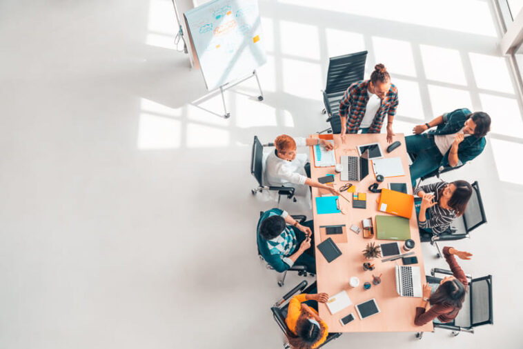 featured image: When Should You Start Renting an Office for Your Small Business?