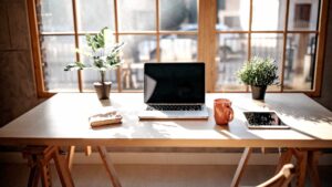 Trouver le mobilier parfait pour l’esthétique de votre bureau à domicile