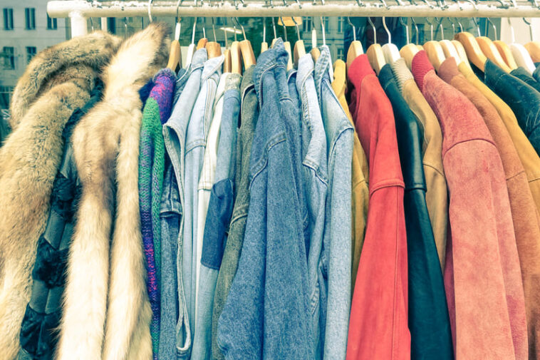 featured image: 200 Catchy Clothing Brand Name Ideas