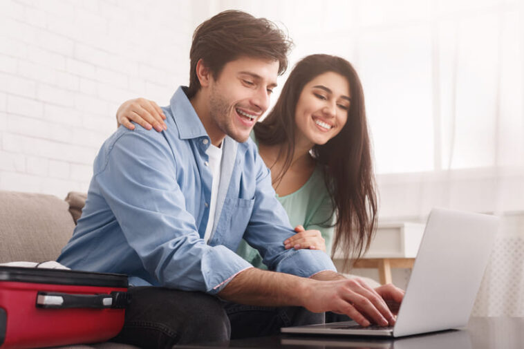 featured image: Proven Customer Experience Strategies To Skyrocket Lead Generation