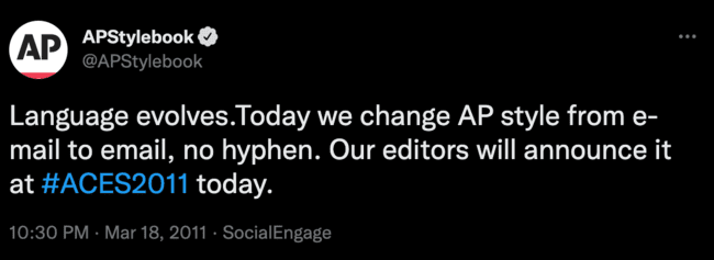 Tweet APS 2011 normalisant l'orthographe des e-mails