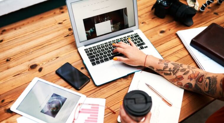 izonemedia360.com | Big Hub pour les solutions de médias numériques